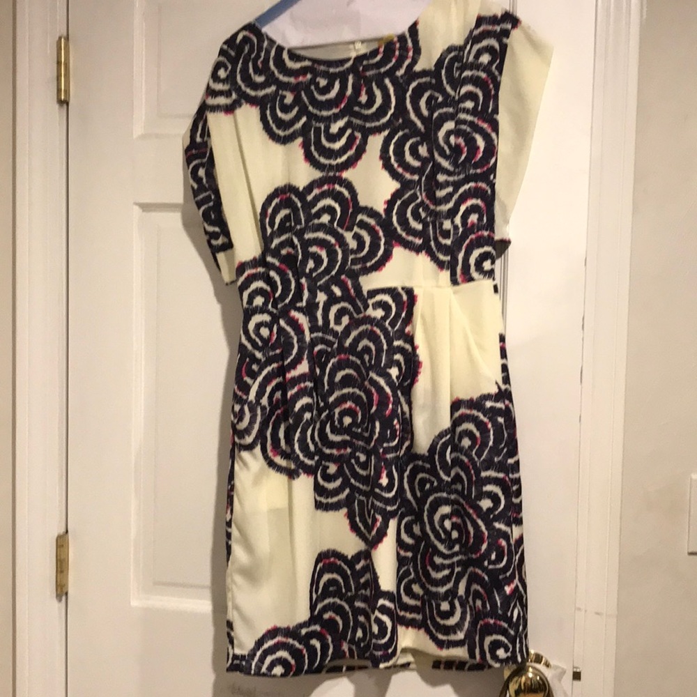 Eliza J Size 8 Dress